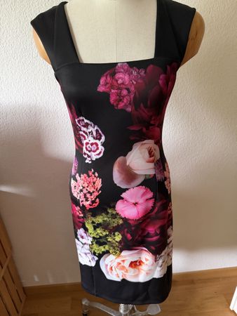 Elegantes Kleid für jeden Anlass Phase Eight Gr. 8