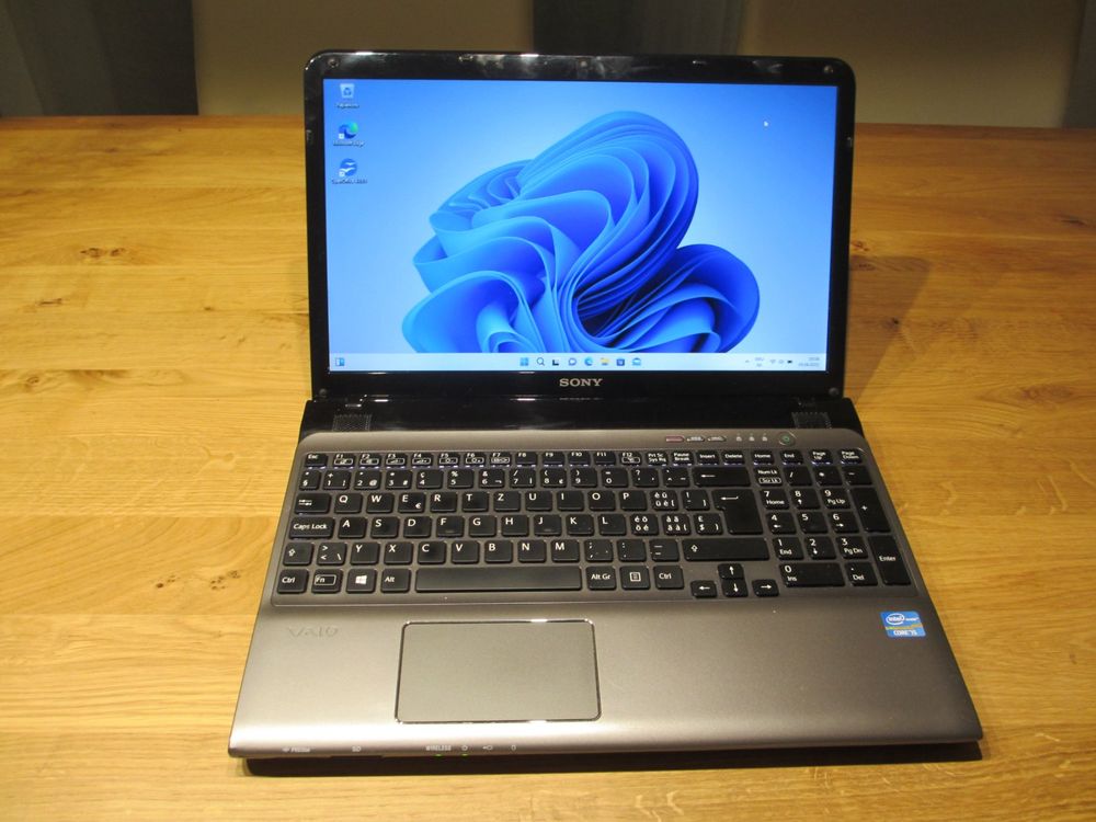 SONY VAYO mit Windows 11 (Gebraucht) in Sargans für CHF 90 – nur ...