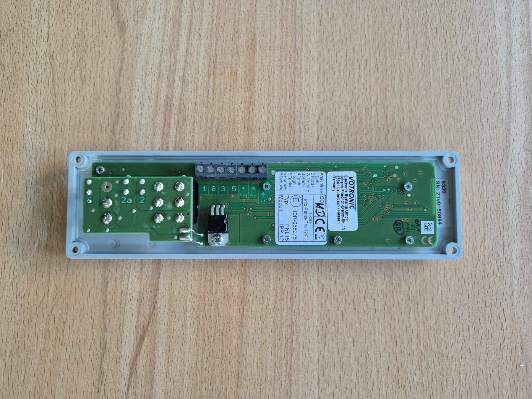 Votronic Steuerung: Victronic Info Panel Pro – Neu und originalverpackt aus Domat/Ems von palfier14 1