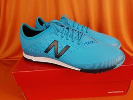 NEW BALANCE FURON Fussballschuh hellblau Gr. 40