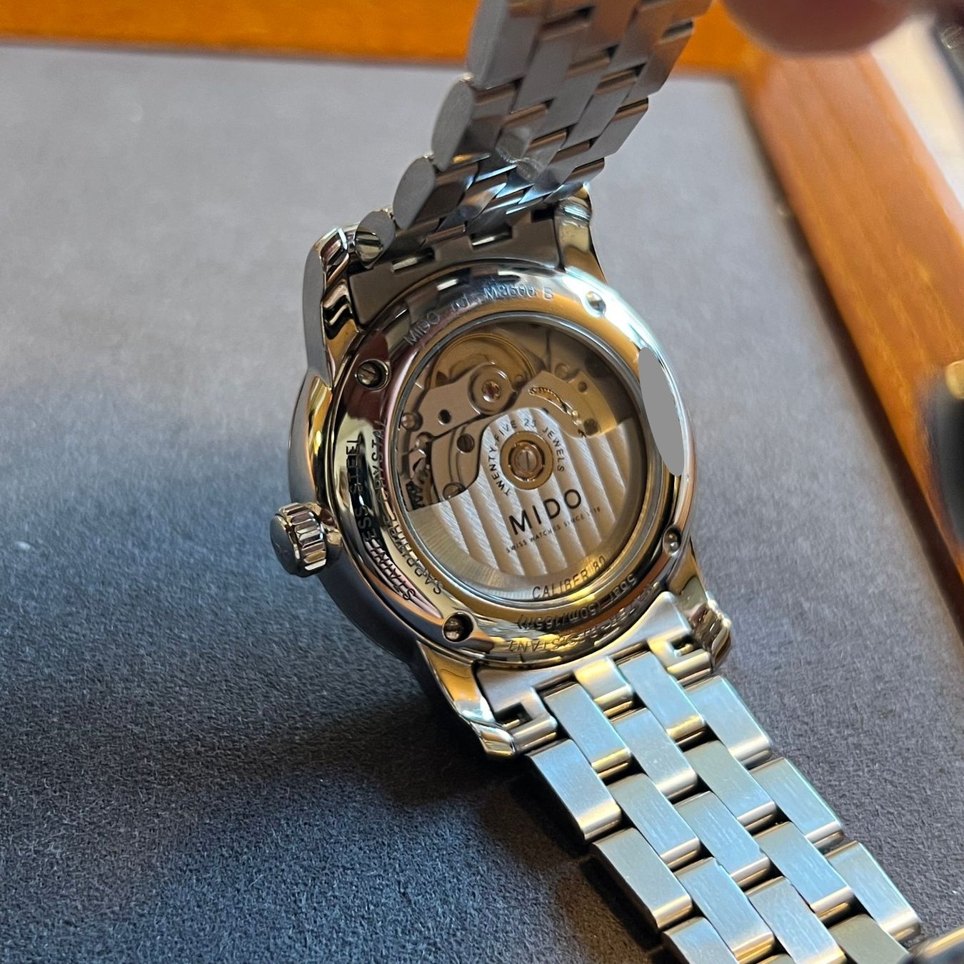 Mido Orologi: Mido Baroncelli Automatic Date M8600.4.26.1 – Usato da Carouge GE venduto da Watchaser 4