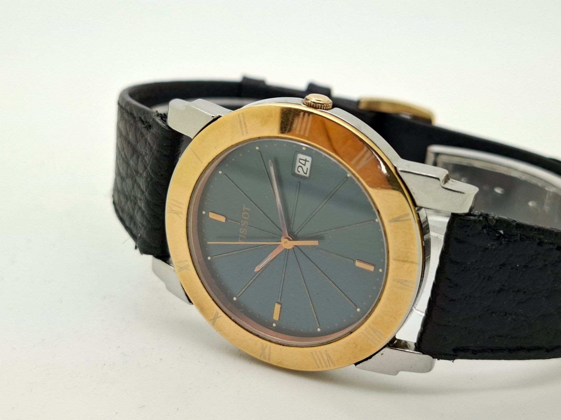 Tissot Orologi: Vintage Tissot L390 – Usato da Chexbres venduto da Finearts