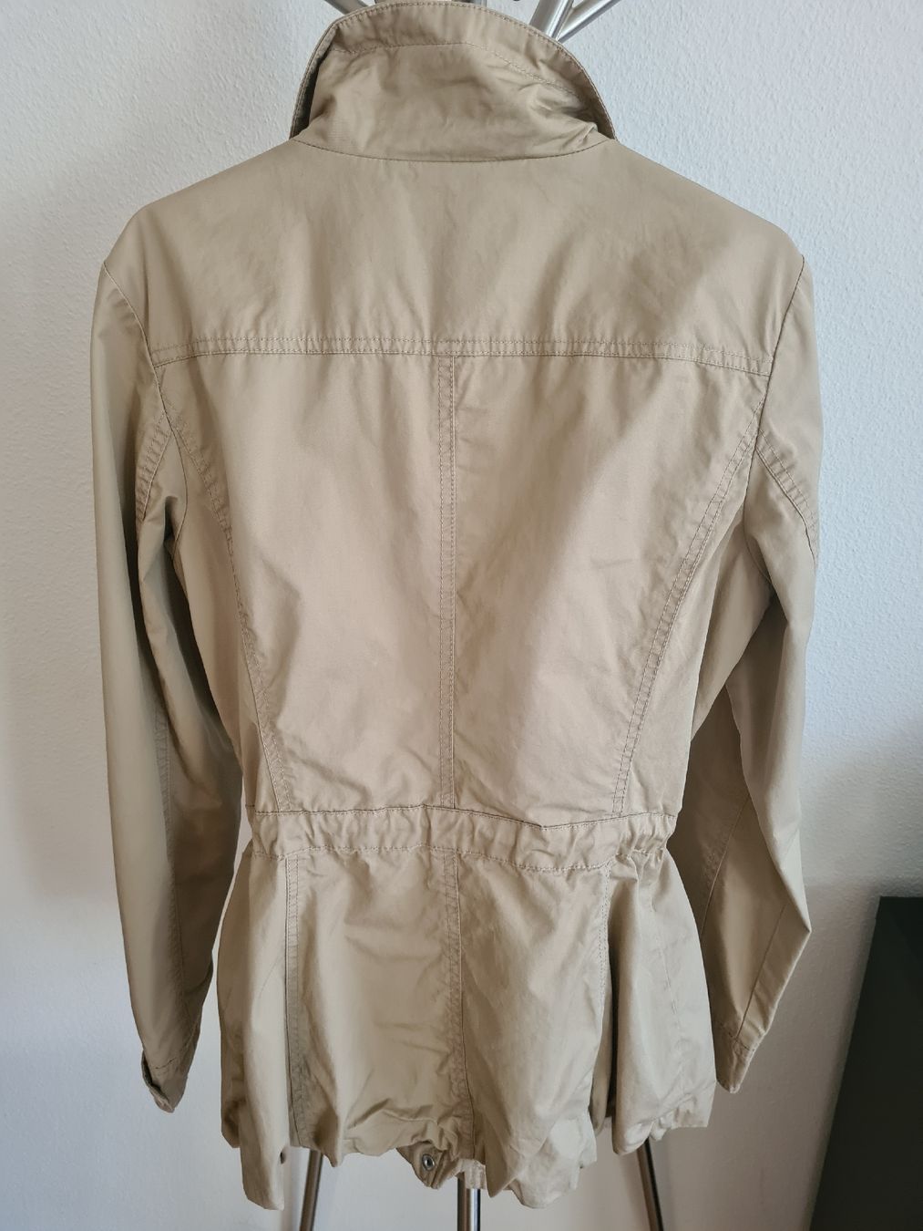 Esprit Giacche: Esprit, Trench Jacke, beige, gr. 36 – Usato da Steinhausen venduto da MilaB 6
