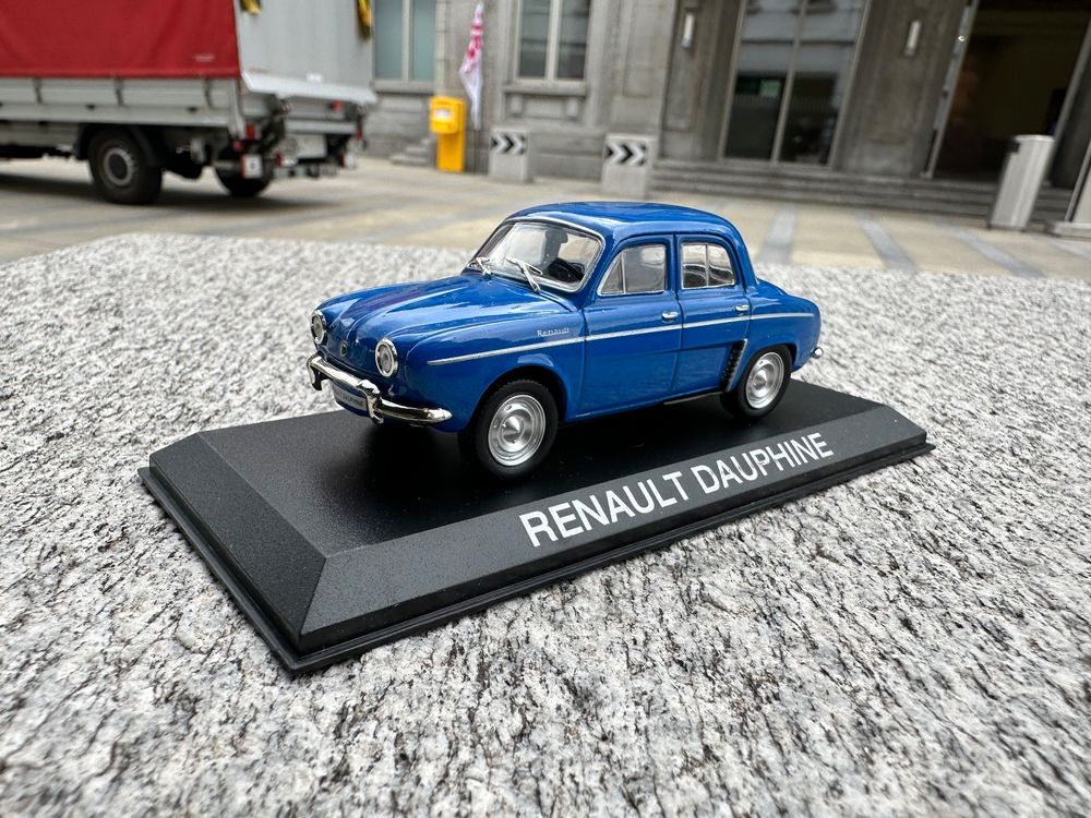 NOREV - RENAULT DAUPHINE 1/43e EUR 6,95 - FR