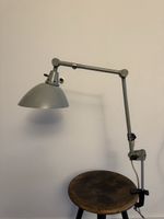 Midgard DDRP Gelenkarmlampe grau vintage