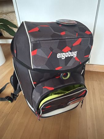 Ergobag Schulranzen: Top Zustand, ideal für den Schulstart!