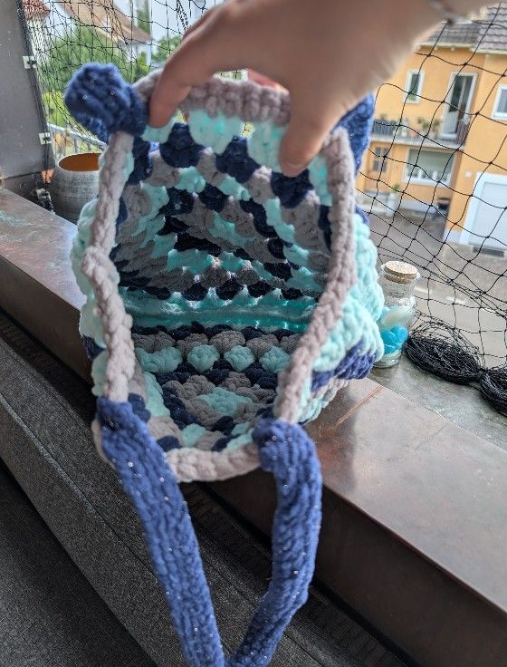 Sacs: Tasche - selbstgehäkelt – Neuf avec emballage d'origine à Thayngen par Jer0me97 2