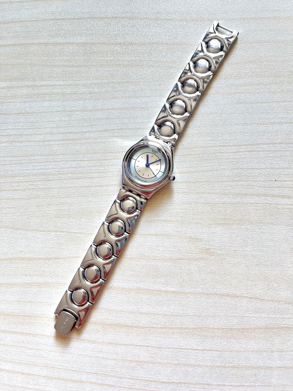 Swatch Orologi: Swatch Damen Armbanduhr – Usato da Grenchen venduto da chththl 1