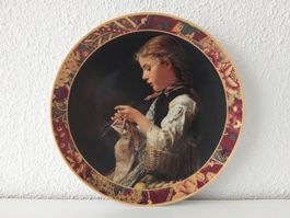 SUISSE LANGENTHAL Assiette N° 1541 A "Strickendes Mädchen"