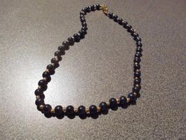 Kette schwarze/goldfarbige Perlen