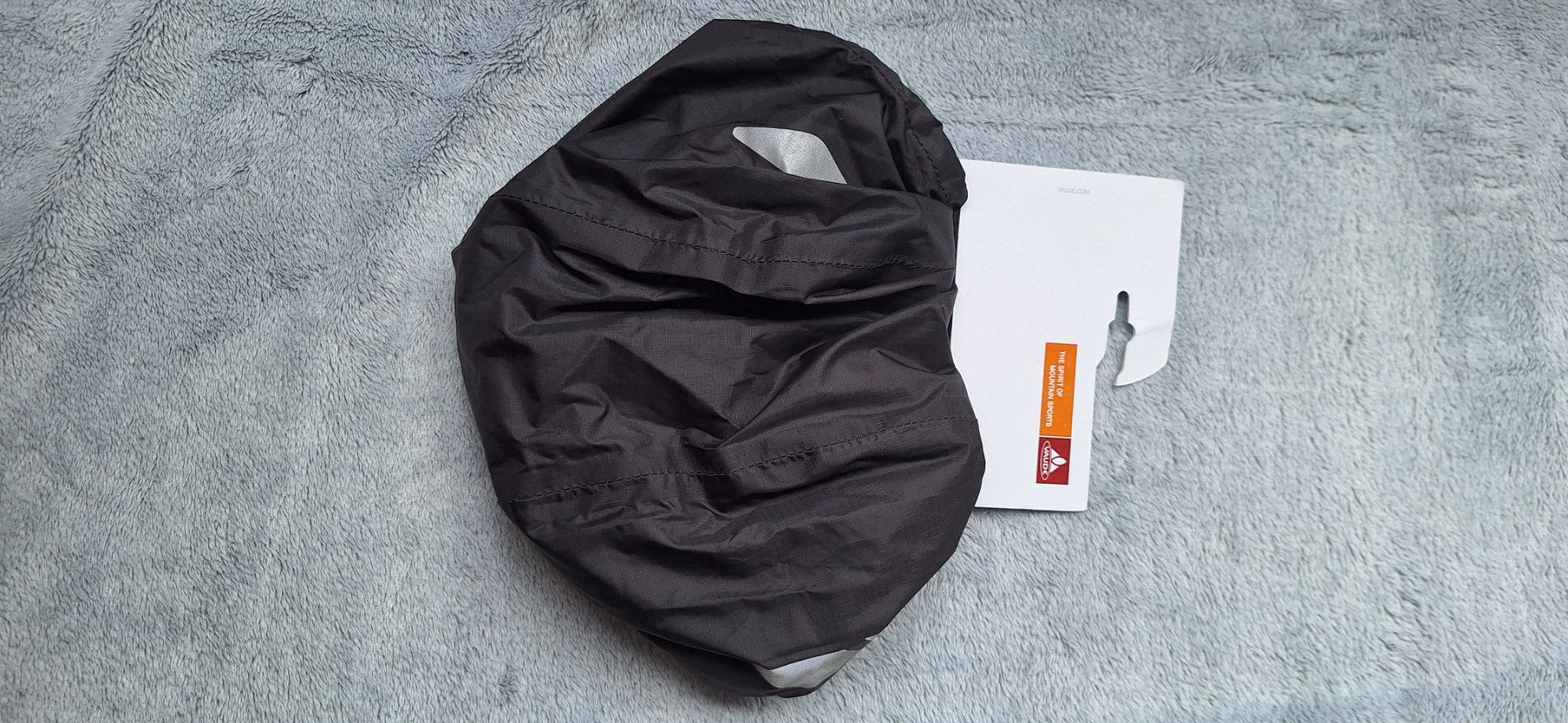 Helme: Helm Regenhuelle S neu mit Etikett – Neu und originalverpackt aus Zürich von If4 1
