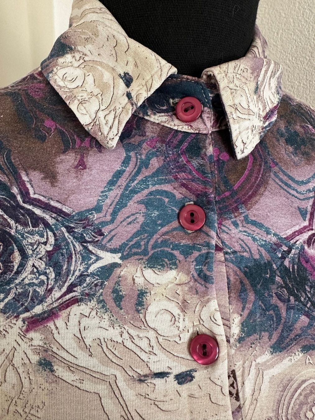Blusen: Psychedelic Vintage Bluse – Retro Mustermix – Gebraucht aus Zofingen von JumpInVintage 2