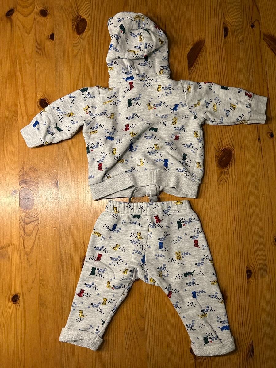 Petit Bateau Kleider & Röcke: Süsser Petit Bateau Jogginganzug Gr. 6m/67cm – Gebraucht aus Zollikon von Xblanka 1