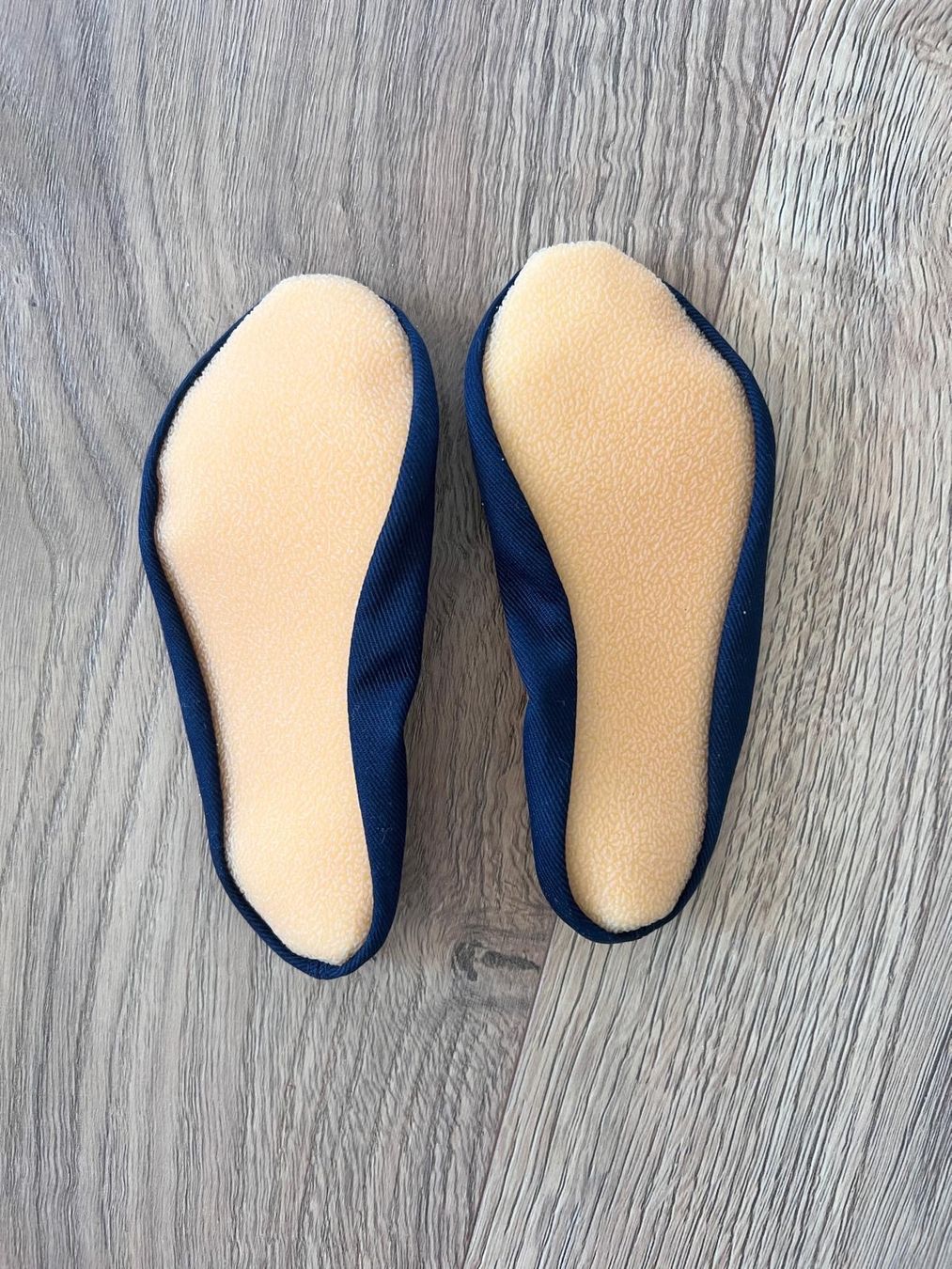 Schuhe für Jungen: Turnschlappis neu, Gr. 27.5 – Neu und originalverpackt aus Bonaduz von Luckymoss 1
