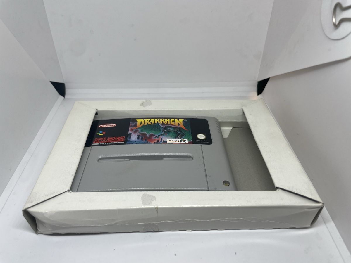 Nintendo Giochi: DRAKKHEN SNES PAL OVP & Anleitung – Usato da Dietlikon venduto da NESFEVER 3