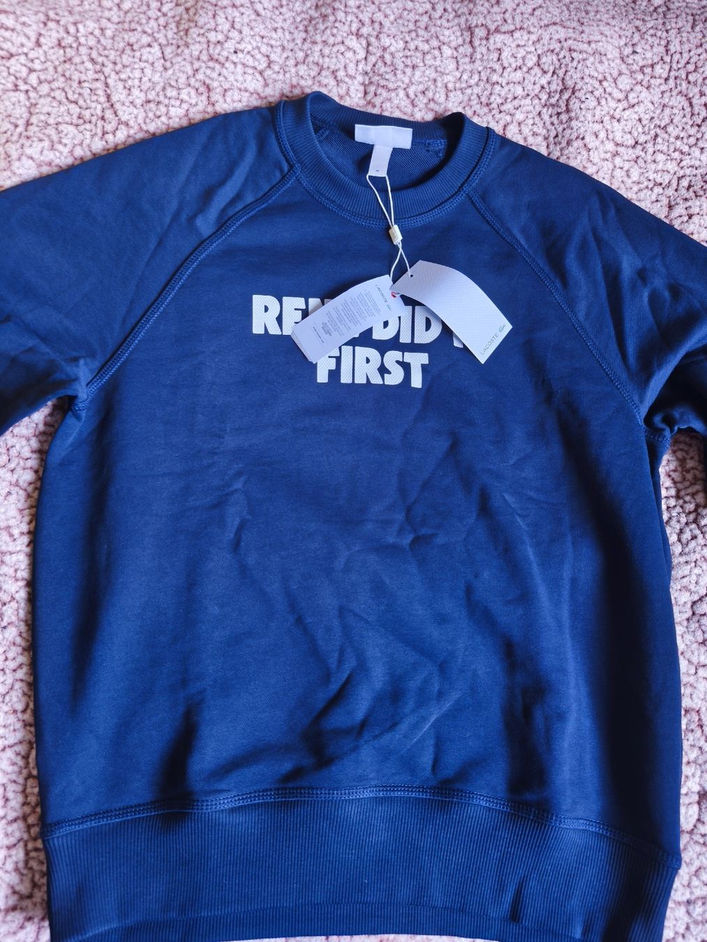 Lacoste Polo-Shirts: Lacoste Sweatshirt Navy Blue "RENE DID IT FIRST" Size M – Neu und originalverpackt aus Merenschwand von kri_rj6t