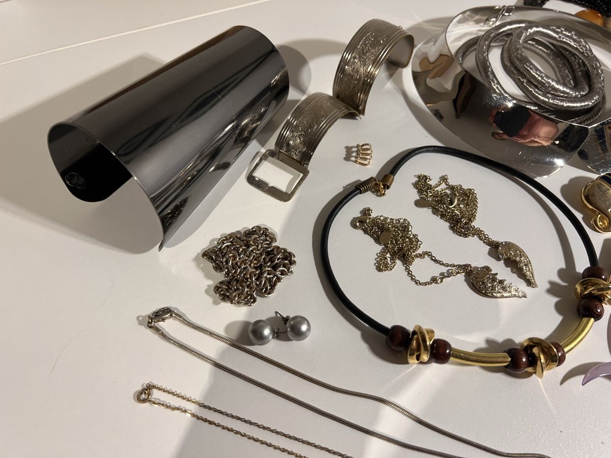 Sonstiger Schmuck: Lot de bijoux  – Gebraucht aus St-Pierre-Clages von ste_xk6p 4