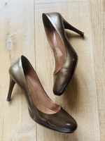 ALAÏA - Escarpins vernis marrons élégants