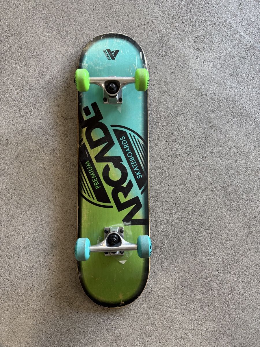 Skateboards: Skateboard Arcade Premium Skateboards gebraucht – Neu (gemäss Beschreibung) aus Wiesendangen von boto3 1