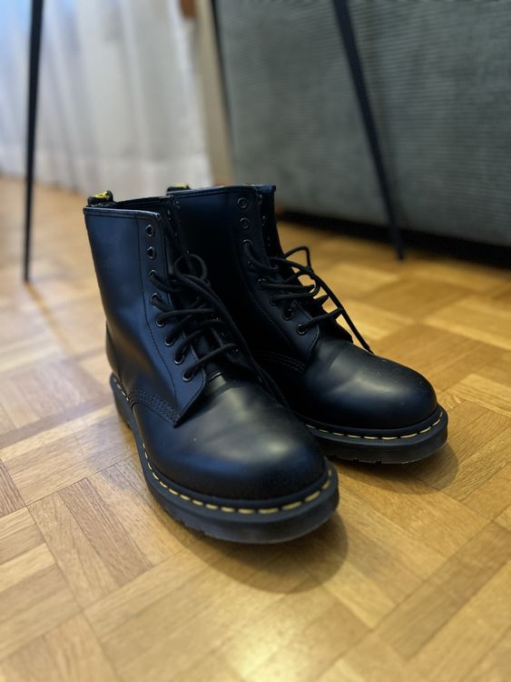 Dr martens hotsell gr 42