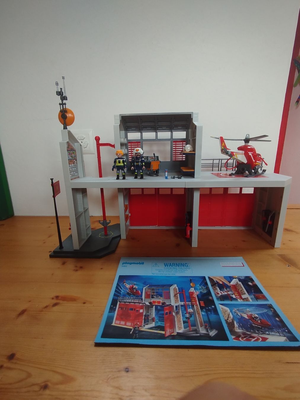 Ensemble caserne et camions de pompiers Playmobil (Gebraucht) in Sierre ...