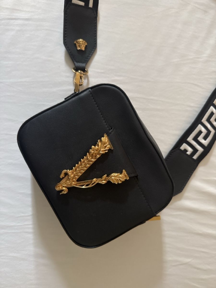 Versace Borse: Versace Handtasche,Virtus , Top Zustand! – Usato da Zürich venduto da AlfH
