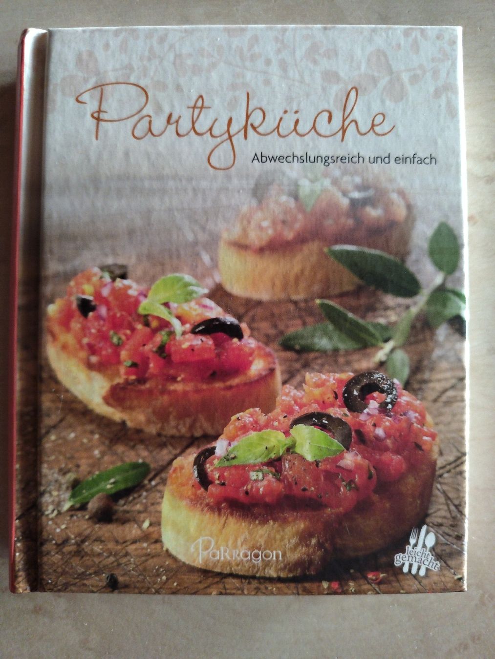 Libri: Kochbuch Partyküche – Usato da Bowil venduto da taomi