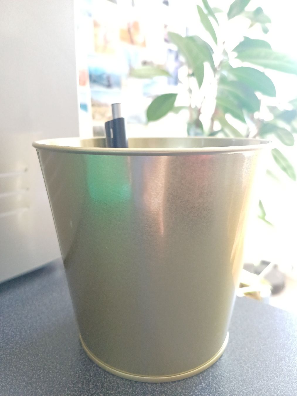 Ikea Vasi per fiori: Blumenuntertopf messingfarben 12cm – Nuovo (secondo la descrizione) da Schwerzenbach venduto da mss_66gb 1