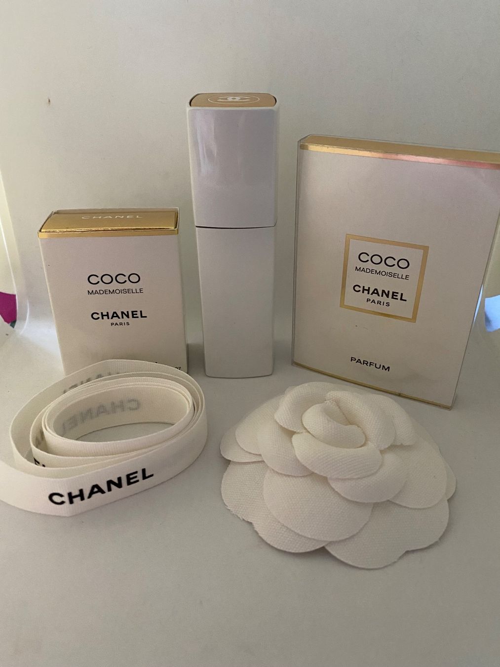 Chanel Profumi & Eau de Toilette: Set Coco Mademoiselle Chanel – Nuovo e nell'imballaggio originale da Bouveret venduto da wes_7zll 1
