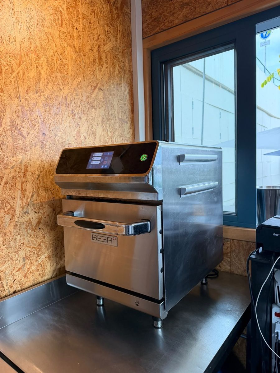 Backöfen: Gastro Backofen / Turbo Snack – Gebraucht aus Olten von con_bgs9 1