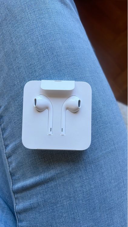 Original Apple EarPods - Wired - Excellent Condition (Neu und ...