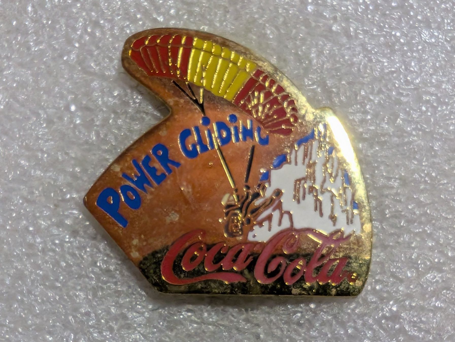 Plaketten & Abzeichen: Ansteckbutton 242: Coca Cola Power Gliding – Gebraucht aus Oppligen von Pin-Fall-Shop