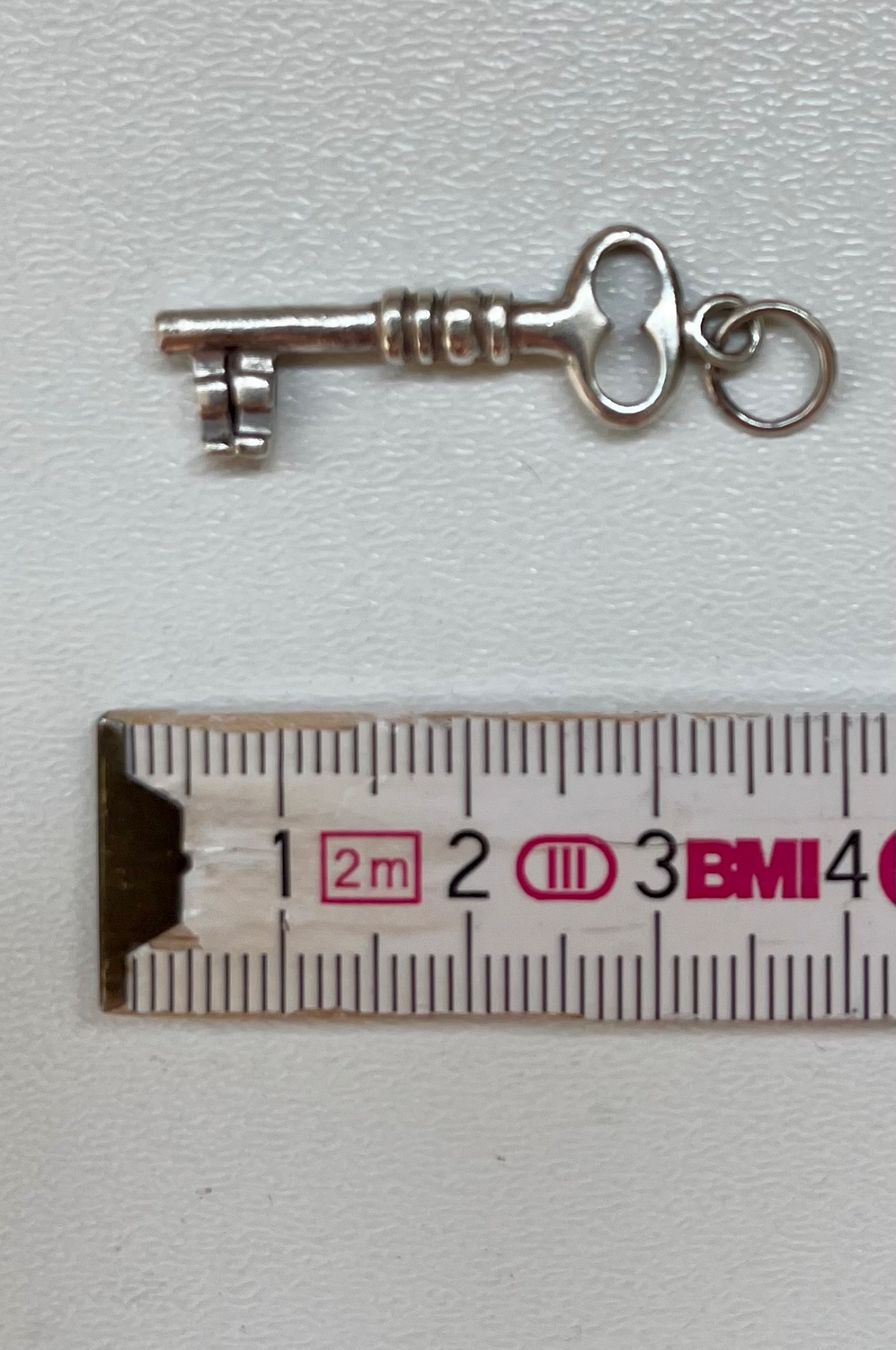 Anhänger: Schmuck Anhänger aus 925er Silber – Gebraucht aus Oberrieden von naanuu 1