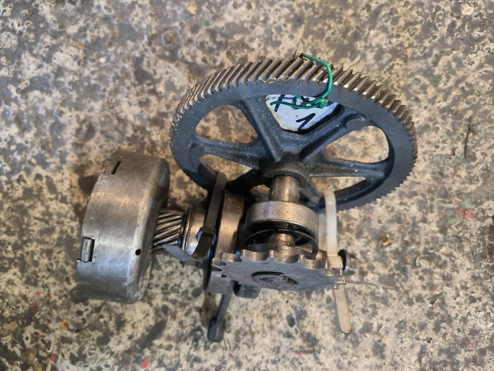 Puch Mofa-Ersatzteile: Puch Motorteile.Guter Zustand – Gebraucht aus Fulenbach von Elektronik 1