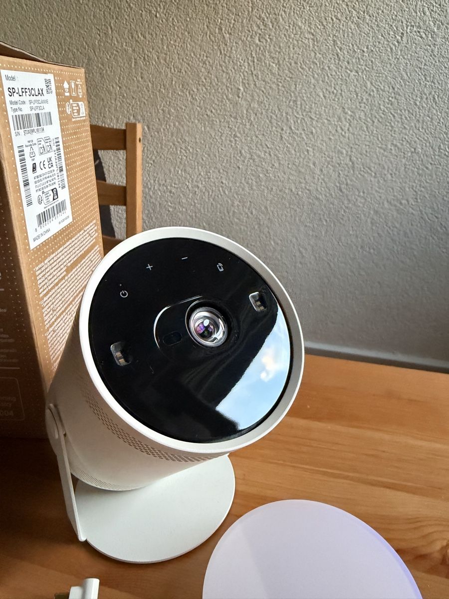 Samsung Vidéoprojecteurs: Samsung Freestyle 2 Smart Projector – Neuf (Voir description) à Zürich par idbronskiy 3