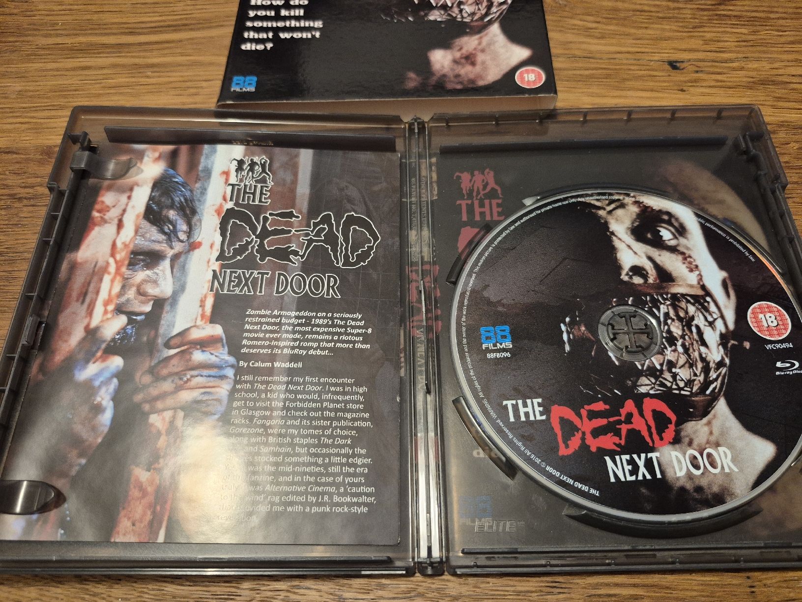 Tutti i DVDs: The Dead Next Door - Blu-ray - Horror – Usato da Oberembrach venduto da giu_7ksd 2