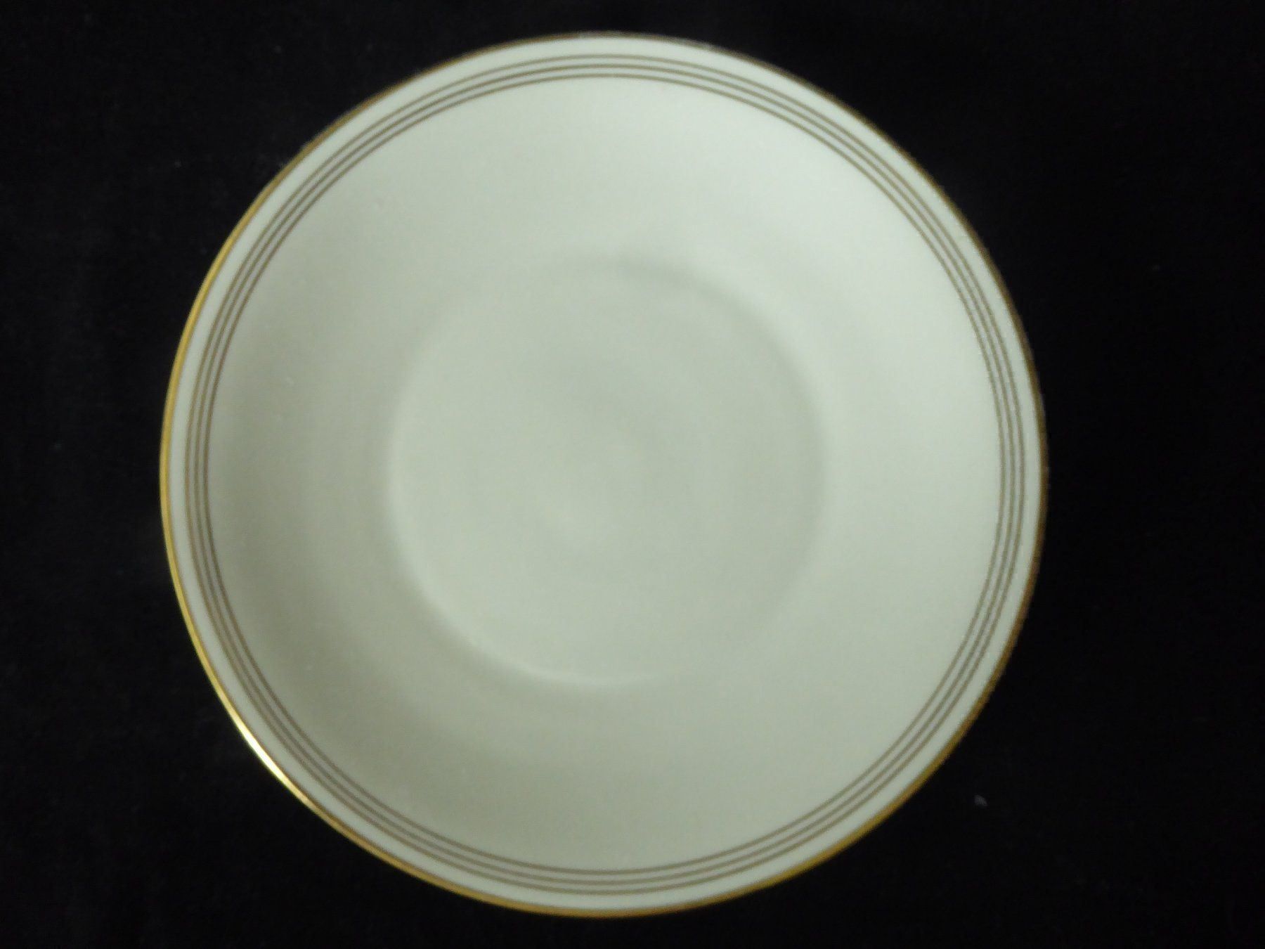 Teller: 1 Langenthal Dessert - Teller  1950 – Gebraucht aus Zürich von Chaeffeler
