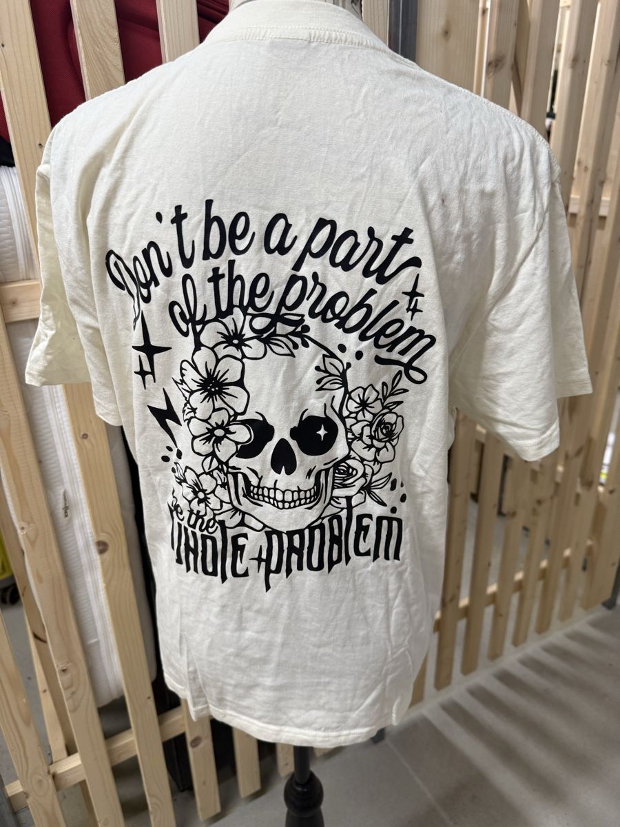 T-shirt: Tshirto – Nuovo (secondo la descrizione) da Itingen venduto da jessi811 1