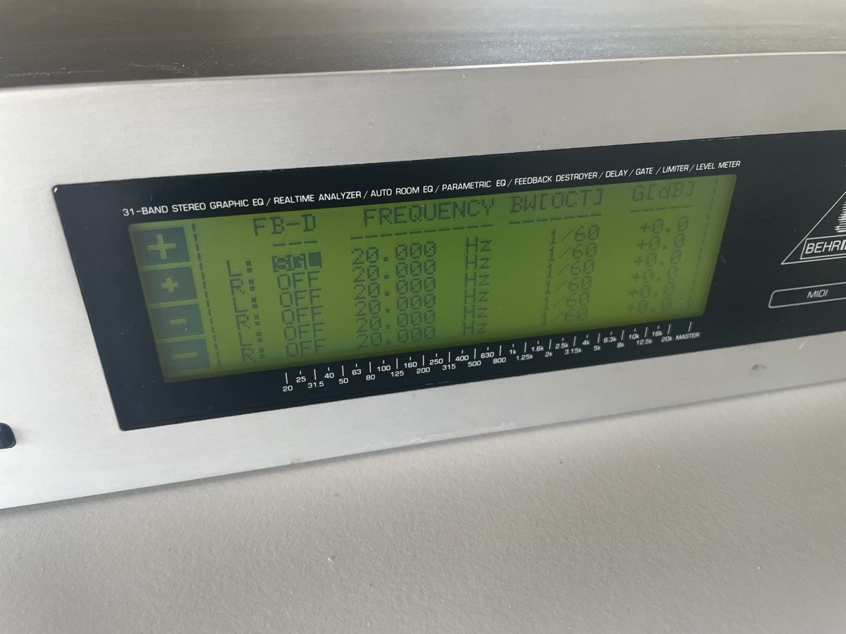 Behringer Equalizer: Behringer Ultra Curve DSP 8000 – Gebraucht aus Zürich von haeschesnonid 5