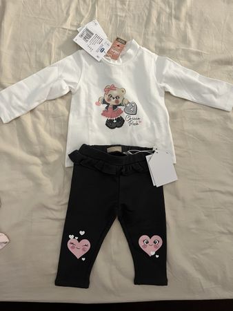 Süsse Mädchenkleidung chicco Set, Neu mit Etikett, Gr. 62