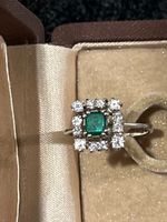 Bague émeraude et diamants vintage