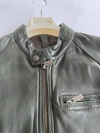 Massimo Dutti Lederjacke, grün, Gr. M, Herren