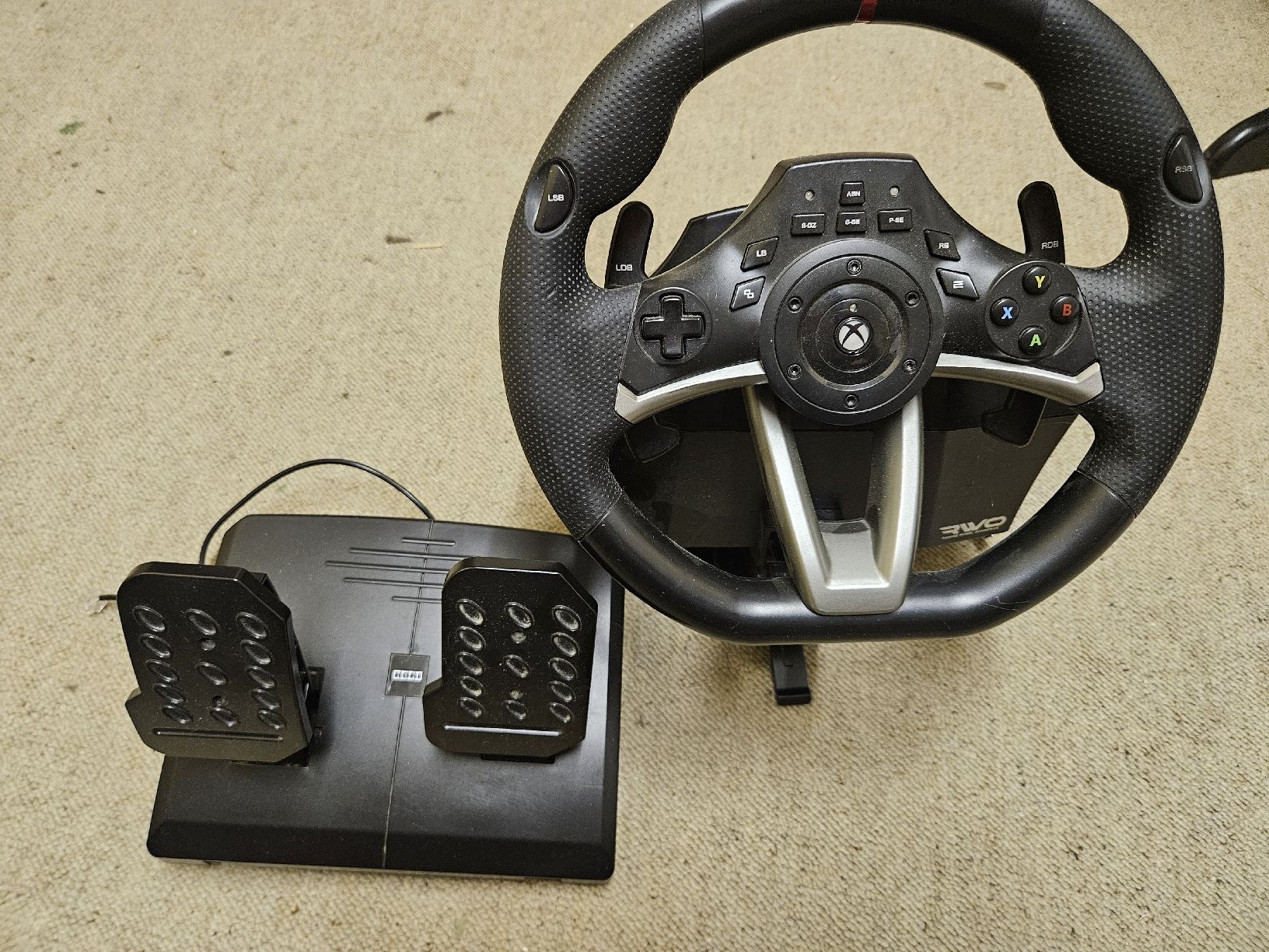 Controller: Hori Racing Wheel Overdrive – Gebraucht aus Hindelbank von GameBoy1981
