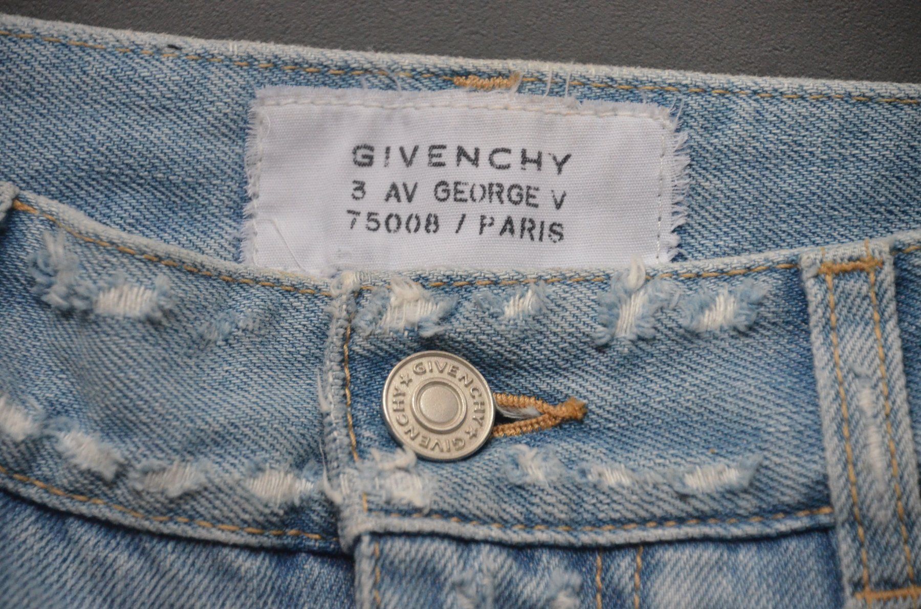 Givenchy Gonne: Givenchy Rock / jupe .38 – Usato da Collonges venduto da arashee 6