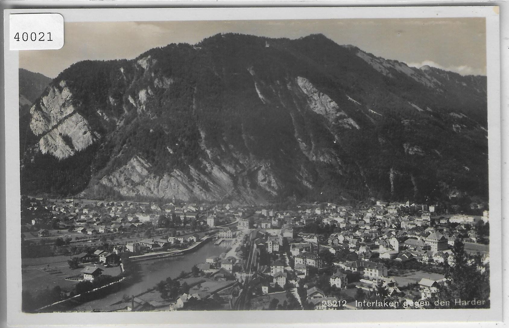 Cartoline postali: Interlaken gegen den Harder von oben – Usato da Ettingen venduto da Kartenplanet