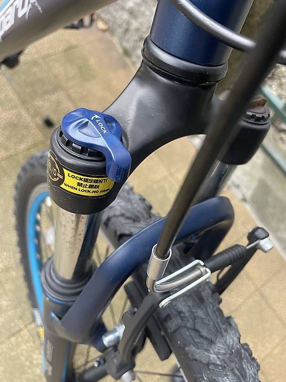Biciclette: Vélo VTT taille M – Usato da Lausanne venduto da xaviere01 3
