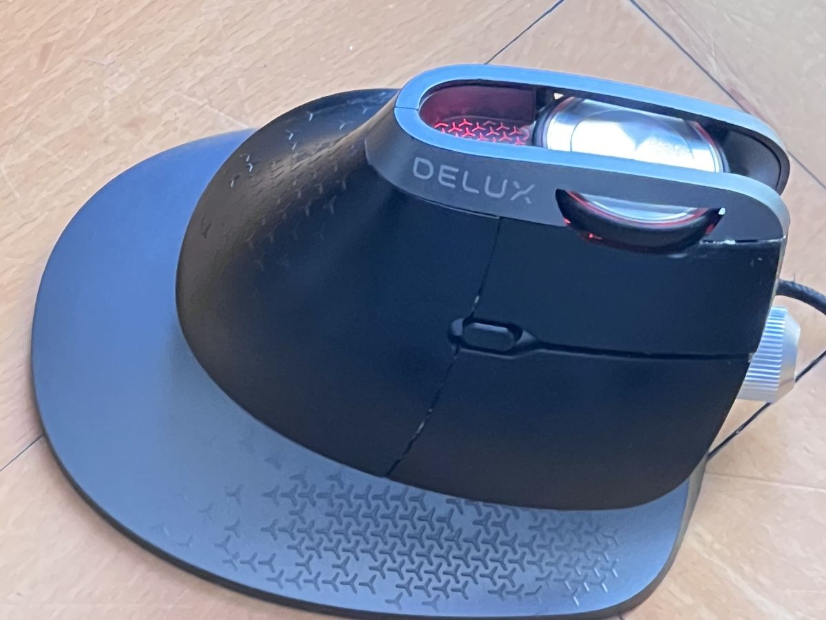 Mouse: Souris ergonomique  verticale – Usato da Bulle venduto da Sammobil 3
