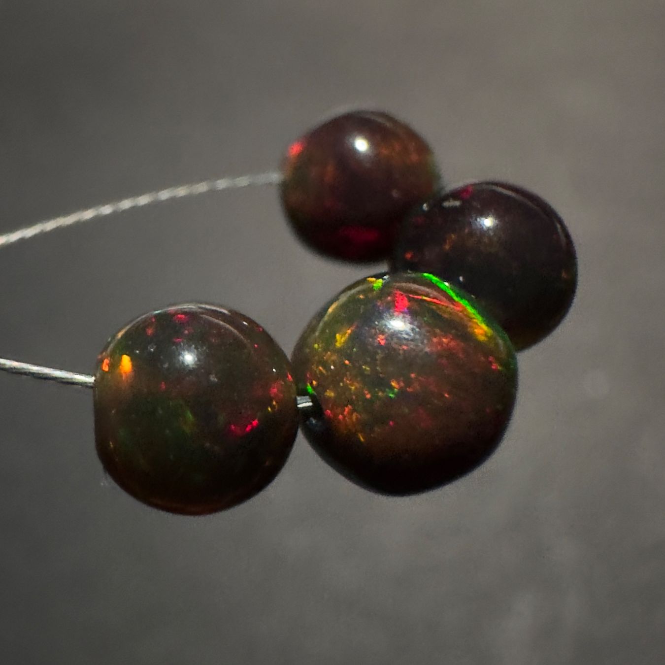 Pietre preziose: 2.97 ct - Natural Ethiopian Opal Beads - 4 Pcs – Nuovo (secondo la descrizione) da Zürich venduto da Yoohooz 1
