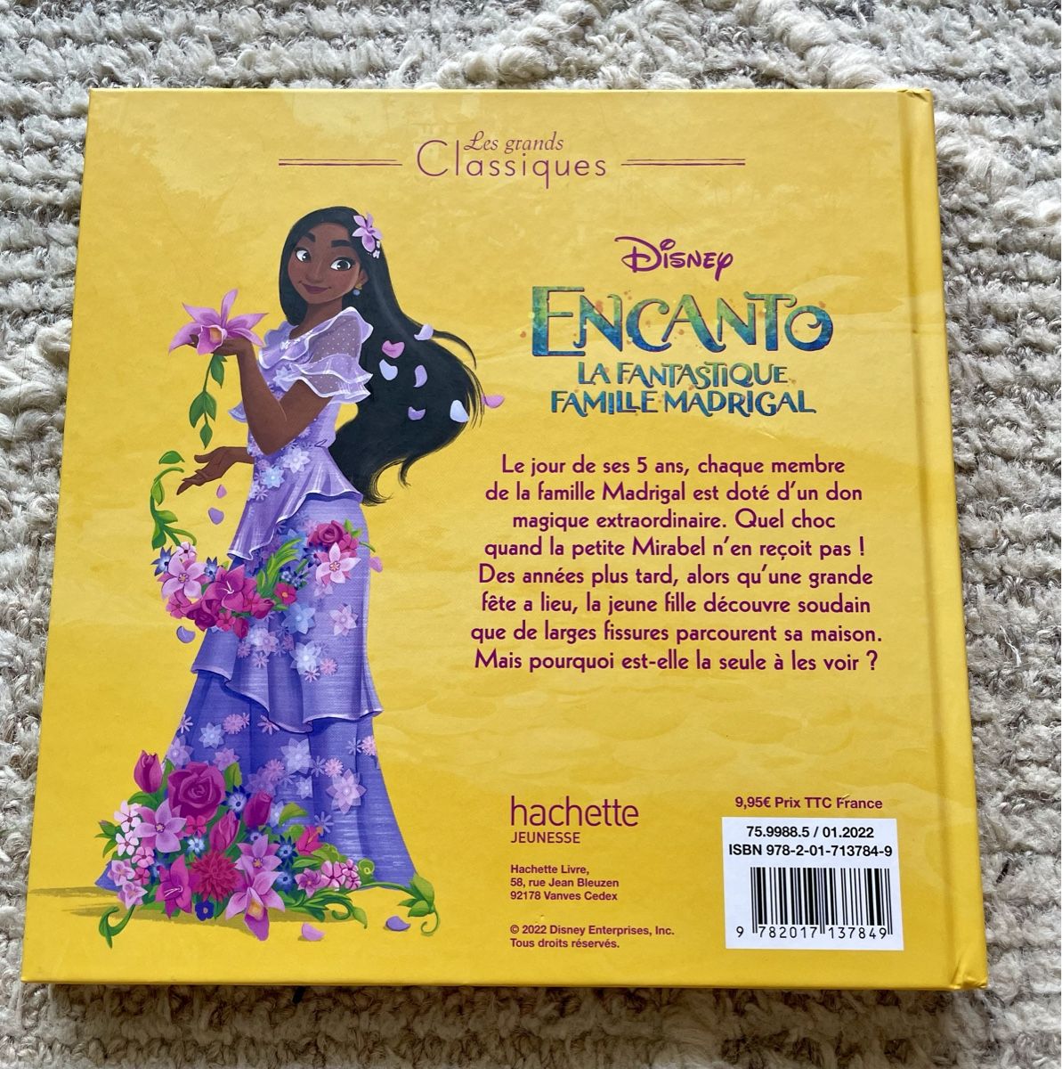 Libri: Livre Encanto – Usato da Gilly venduto da otiik 1