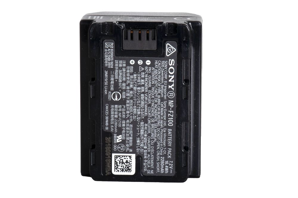 Kit Shentec Con 2 Batterie NP-FZ100 Da 2500mAh E Doppio Caricabatterie USB Per Sony A7/A9 E Alpha